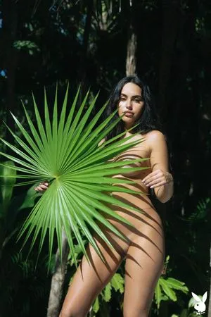 Claudia Tihan / claudiatihan фото голая #0063