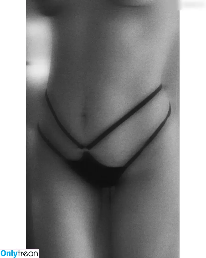 claudialicious nude photo #0001 (_claudialicious_)