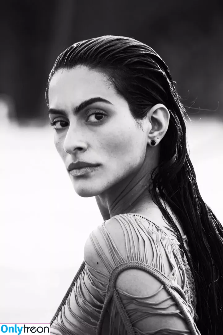 Cleo Pires голая photo #0106 (Cleo Pires)