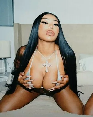 Clermont Twins / Theclermonttwins / clermonttwins фото голая #0025