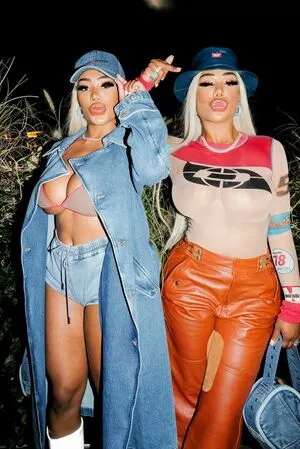 Clermont Twins / Theclermonttwins / clermonttwins фото голая #0068