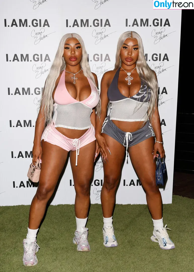 Clermont Twins nude photo #0030 (Theclermonttwins / clermonttwins)