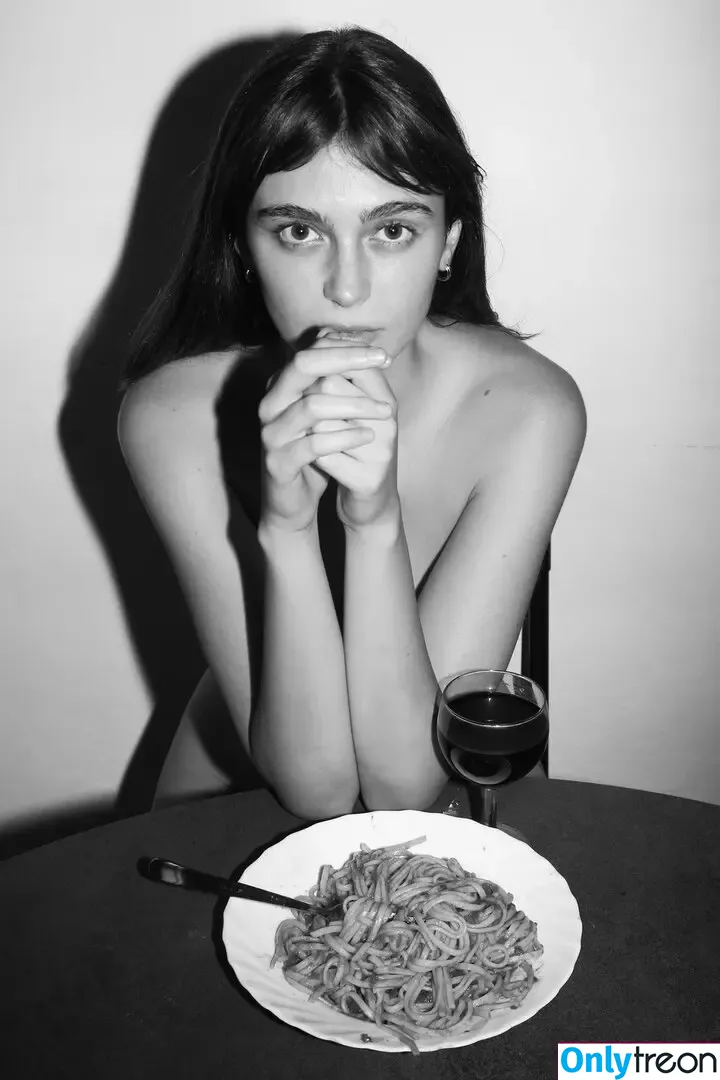 Cloe Simoncioni голая photo #0005 (Cloes_)