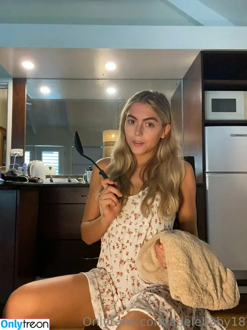 cloebaby18 nude photo #0015 (chloebaby18)