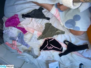 cloegreyx / cloegrey nude photo #0006