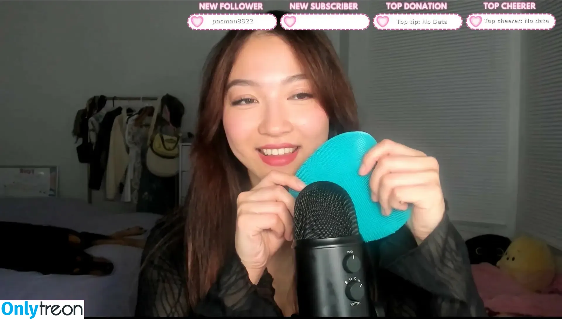 Cloud Crystal ASMR nude photo #0071 (CloudCrystal / crystaldiahmond / crystalllmethhh)