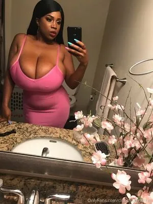 clubmaseratixxx / officialclubmasi_ nude photo #0191