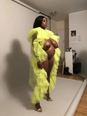 clubmaseratixxx / officialclubmasi_ nude photo #0204
