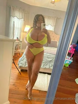 clubmaseratixxx / officialclubmasi_ nude photo #0315