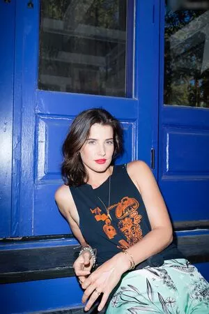 Cobie Smulders / CobieSmulders фото голая #0246