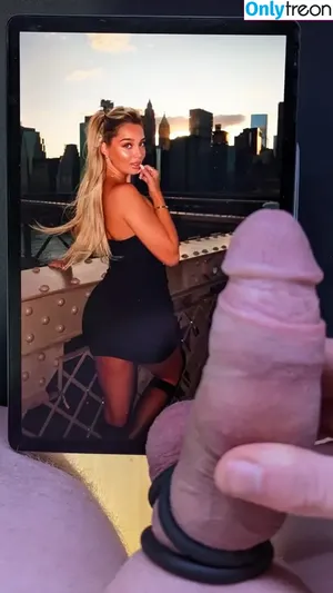 Cock Tributes / princessleoonie nude photo #0122