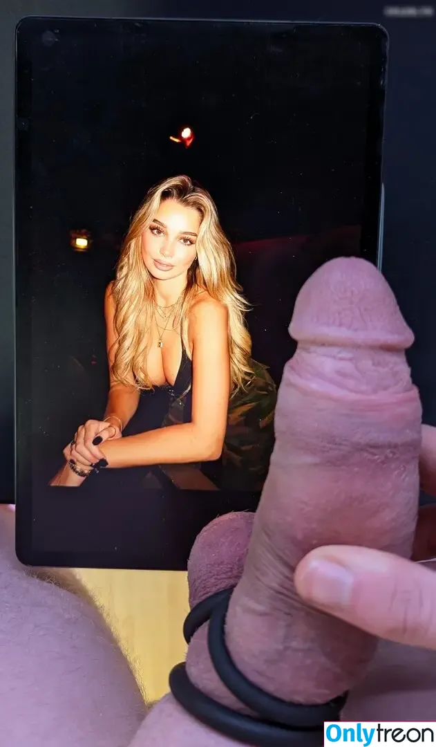 Cock Tributes nude photo #0129 (princessleoonie)
