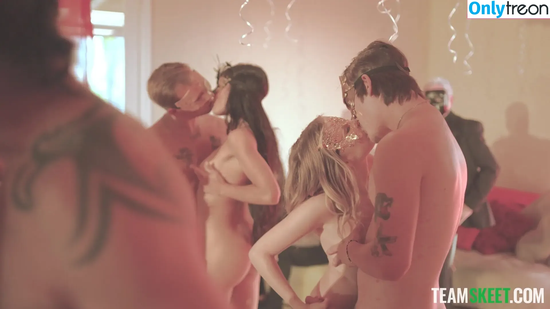 CoCo Lovelock голая photo #1060 (OfficialCocolov / cocolovelock / cocolovelockx)