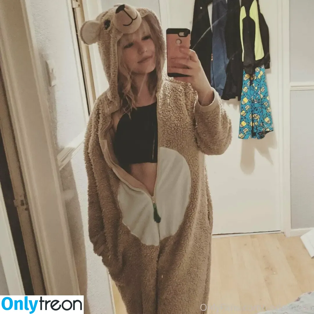 codenacho nude photo #0001 (codenamechoco)