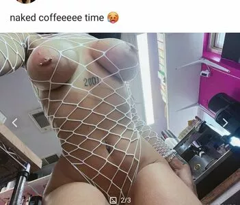 Coffeewlayaa / Thiccc Bikini Barista / coffeewlayaa_ / reinalayaa фото голая #0029