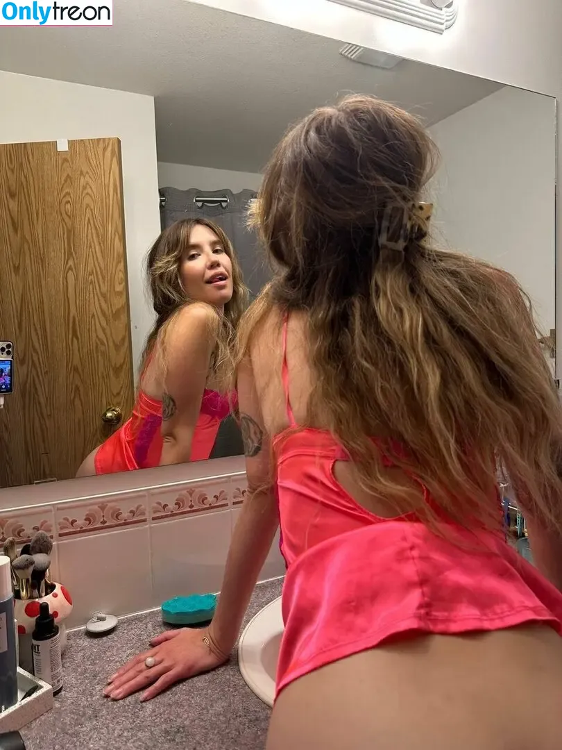 colbybea nude photo #0505 (colbybea)