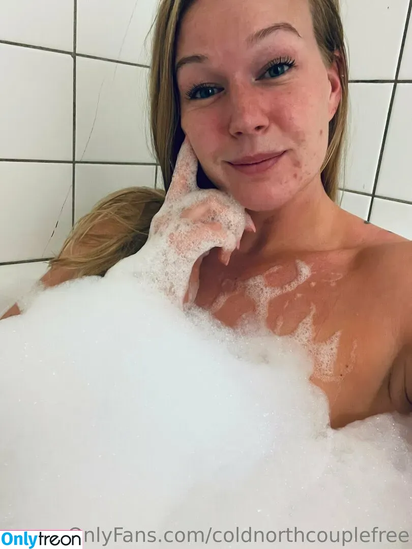 coldnorthcouplefree nude photo #0149 (icecat_laflareee)