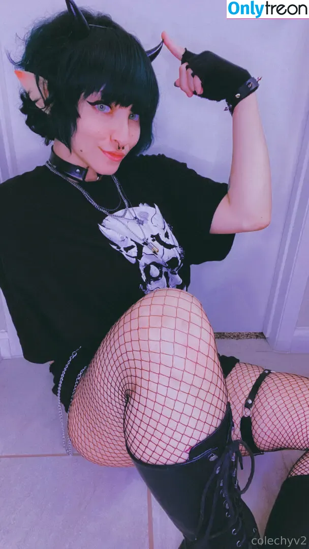 colechyv2 nude photo #0283 (colezinho_s2)
