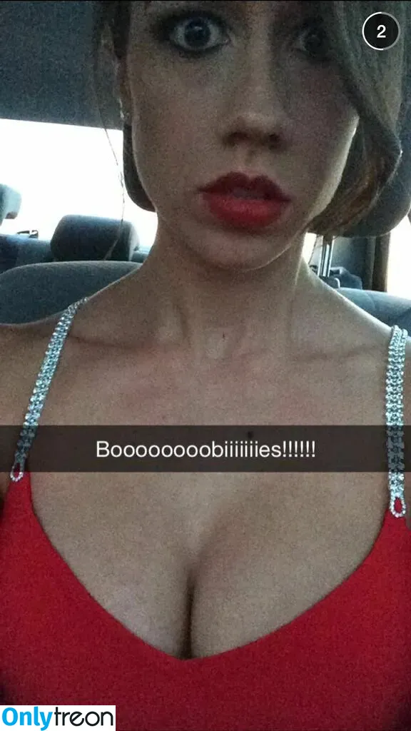 Colleen Ballinger голая photo #0037 (Miranda Sings)