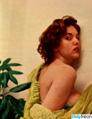 Colleen Farrington / colleen_farrington / motherDiane Lane nude photo #0025