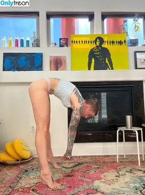 Comicbookgirl19 / DanikaXIX / pirateflagnislandgirl nude photo #1081
