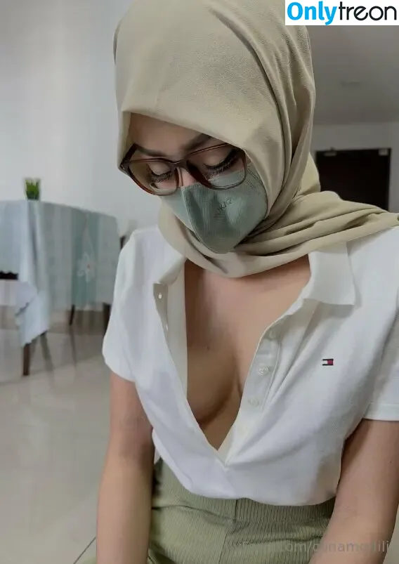 conamorlili nude photo #0418 (conamorlili)