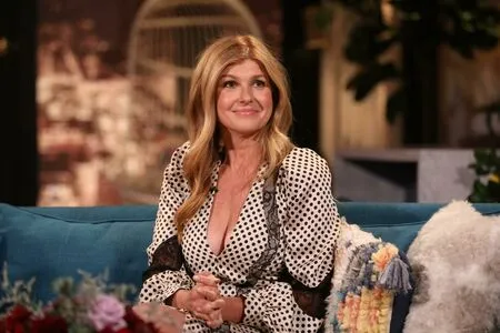 Connie Britton / conniebritton / simonbritton фото голая #0058