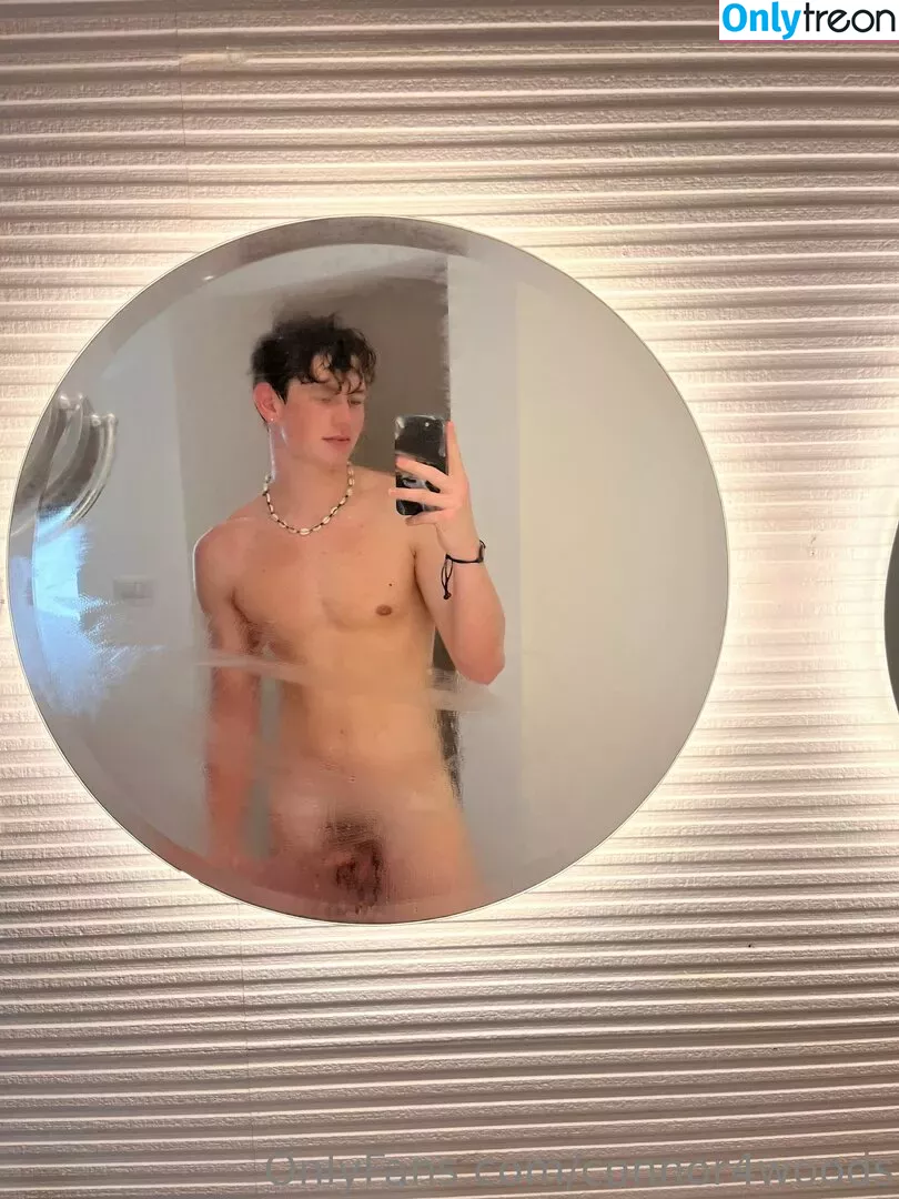 connor4woods голая photo #0021 (connorwood4)