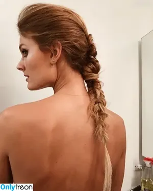 Constance Jablonski / constancejablonski nude photo #0020