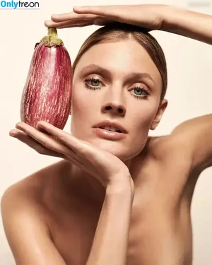 Constance Jablonski / constancejablonski nude photo #0038