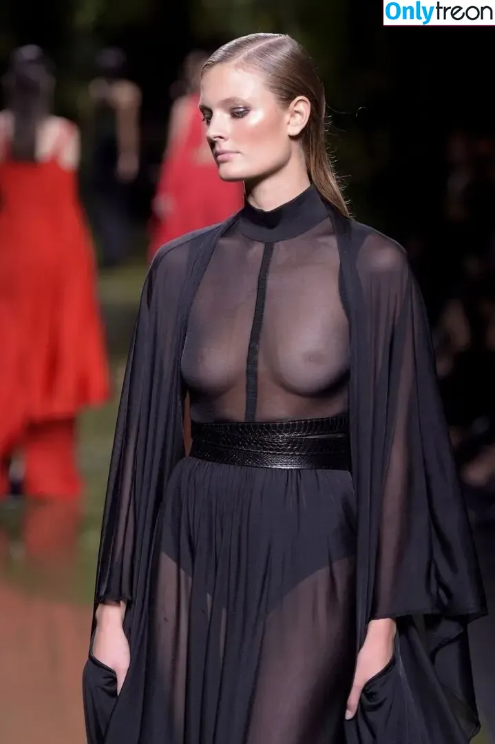 Constance Jablonski nude photo #0031 (constancejablonski)