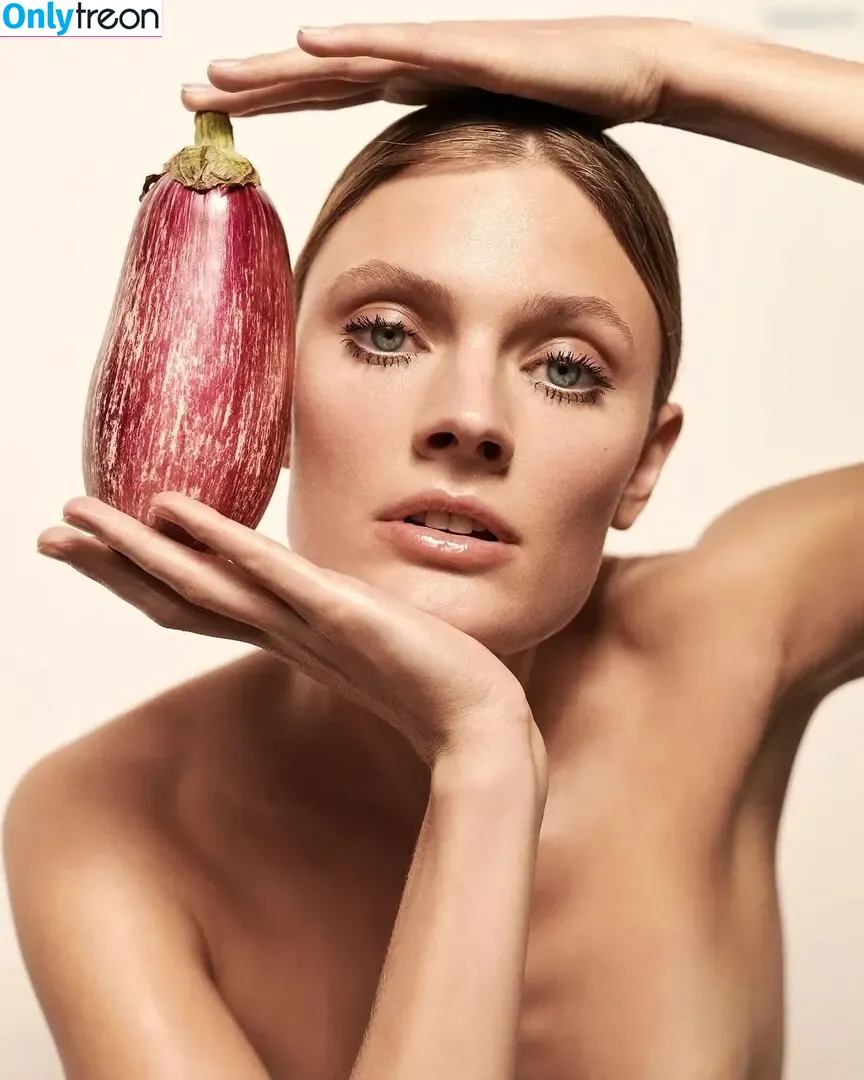 Constance Jablonski nude photo #0038 (constancejablonski)
