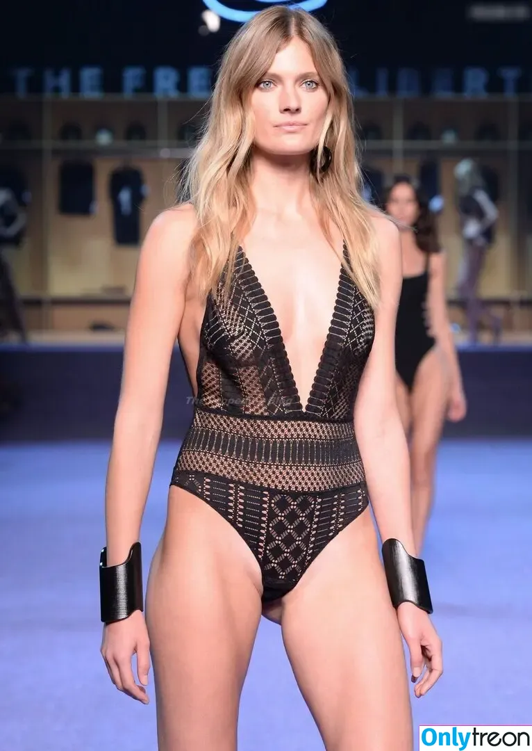 Constance Jablonski nude photo #0049 (constancejablonski)