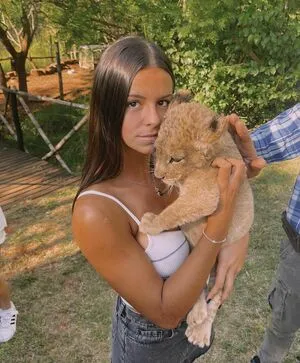 Constanza Cerúndolo / francerundolo nude photo #0007