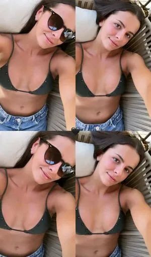Constanza Cerúndolo / francerundolo nude photo #0051