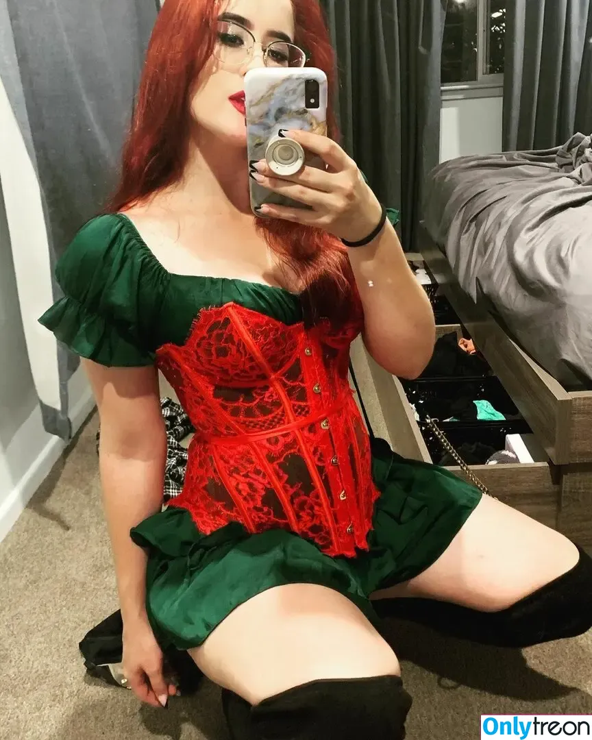 Controversial Thot nude photo #0009 (steffi_turn / steffiturn)