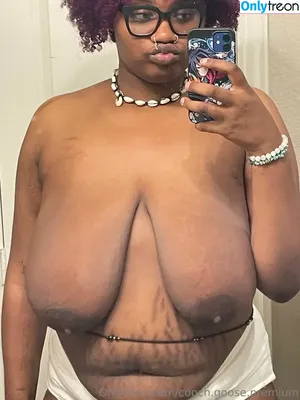 cooch.goose.premium / goosetowne nude photo #0020