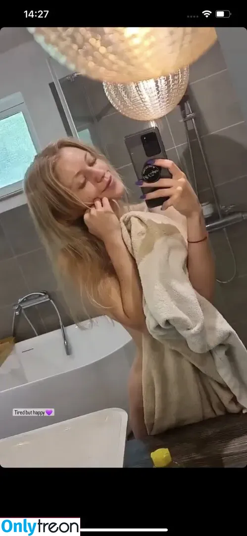 Copykat_ nude photo #0043 (Itsyourkatrine / gingerasmr)