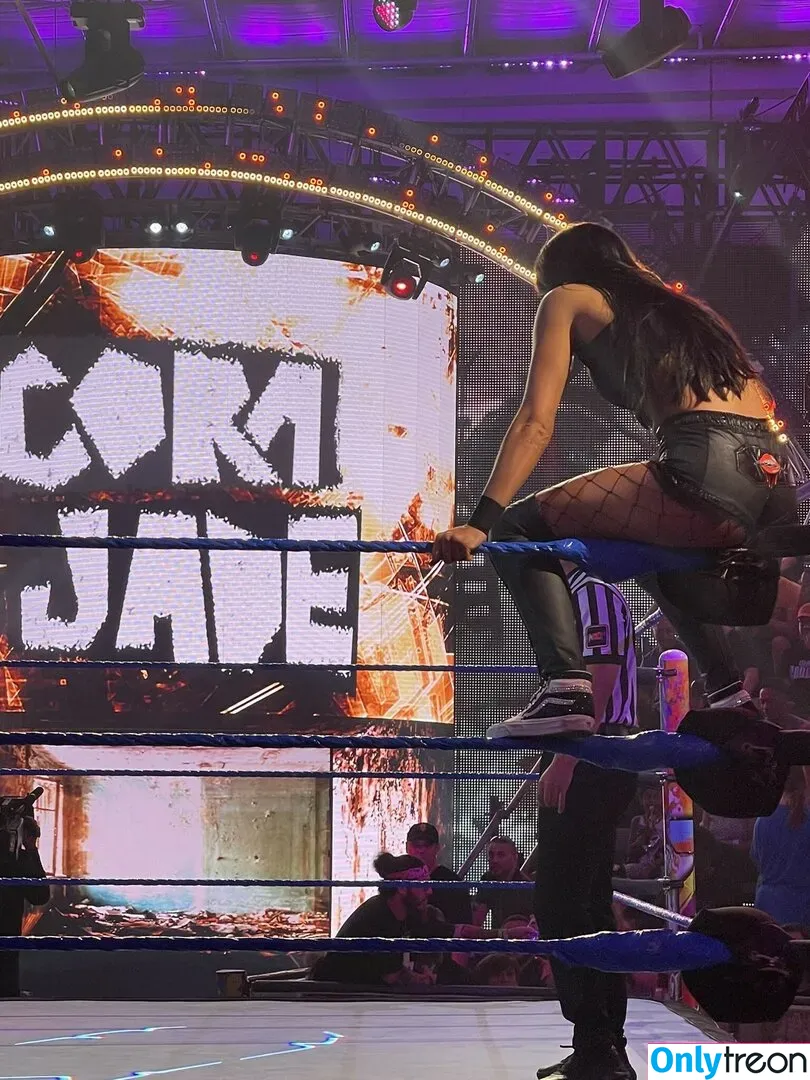 Cora Jade голая photo #0008 (CORALEAJADE / CoraJadeWWE)