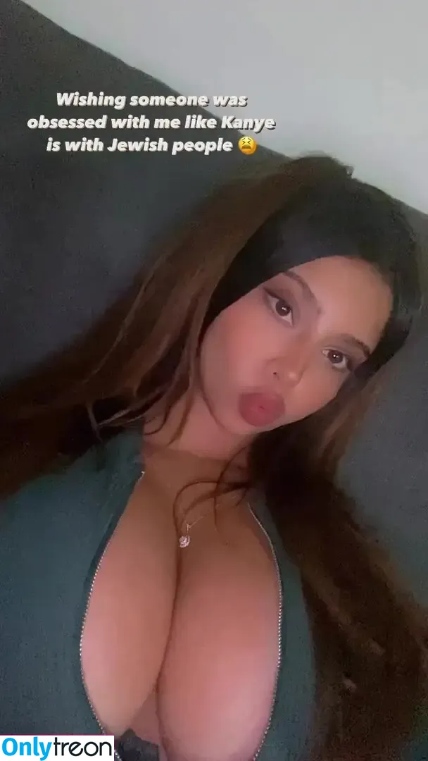Coral Sharon nude photo #1532 (coral.sharon / coralsharon9)
