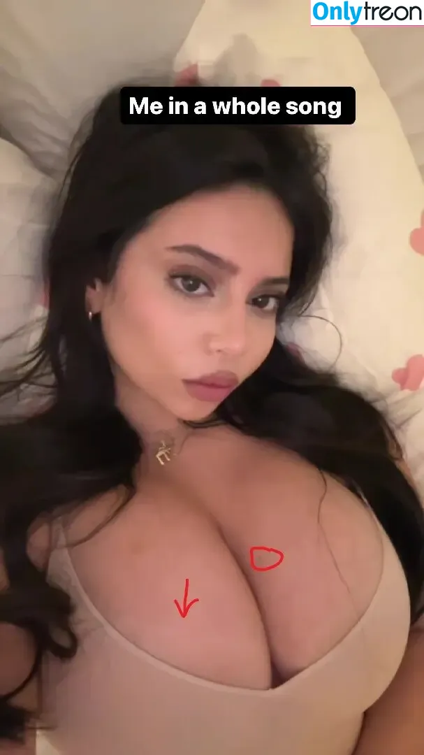 Coral Sharon голая photo #1842 (coral.sharon / coralsharon9)