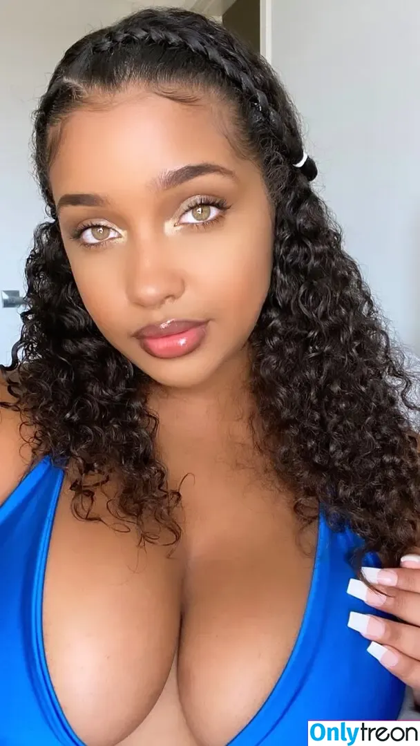 Corie Rayvon nude photo #0020 (CorieRayvon)