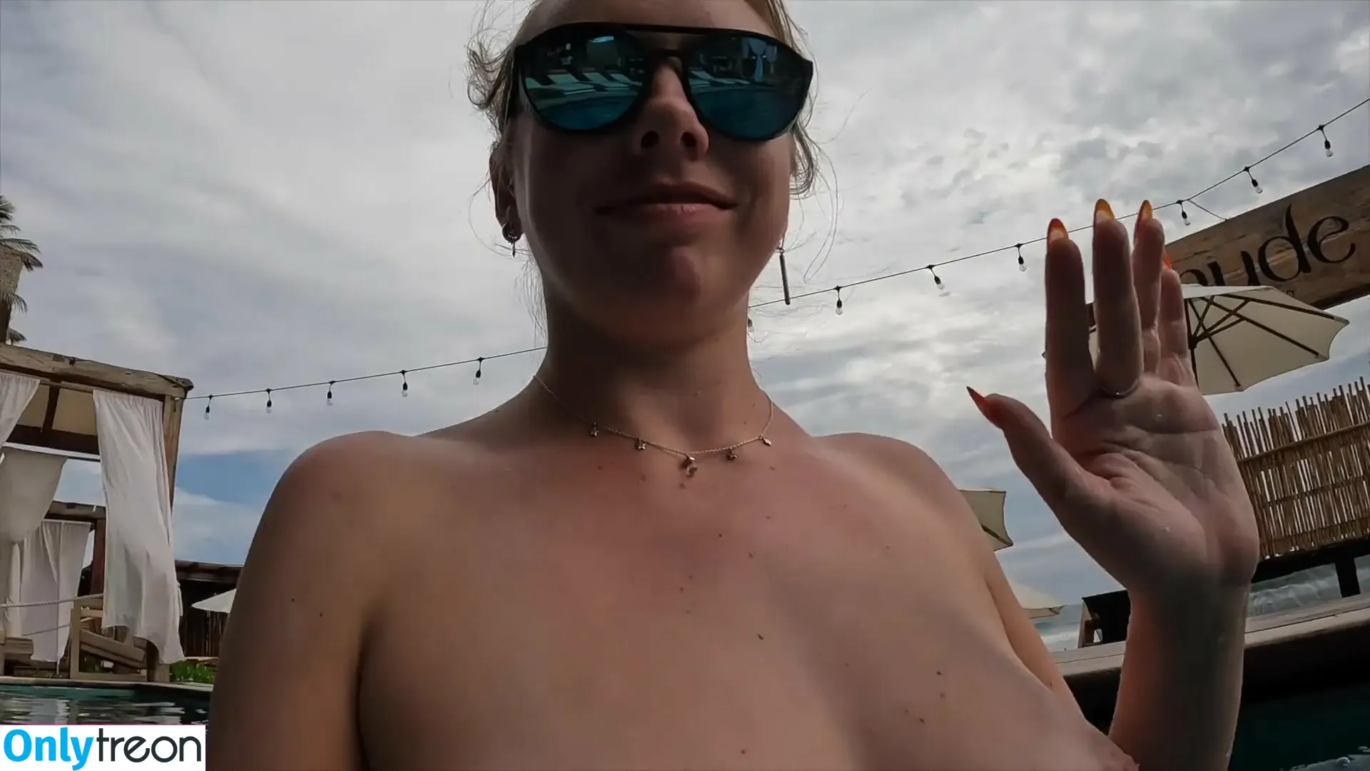 CosmicKitti nude photo #0429 (cosmickitty._)