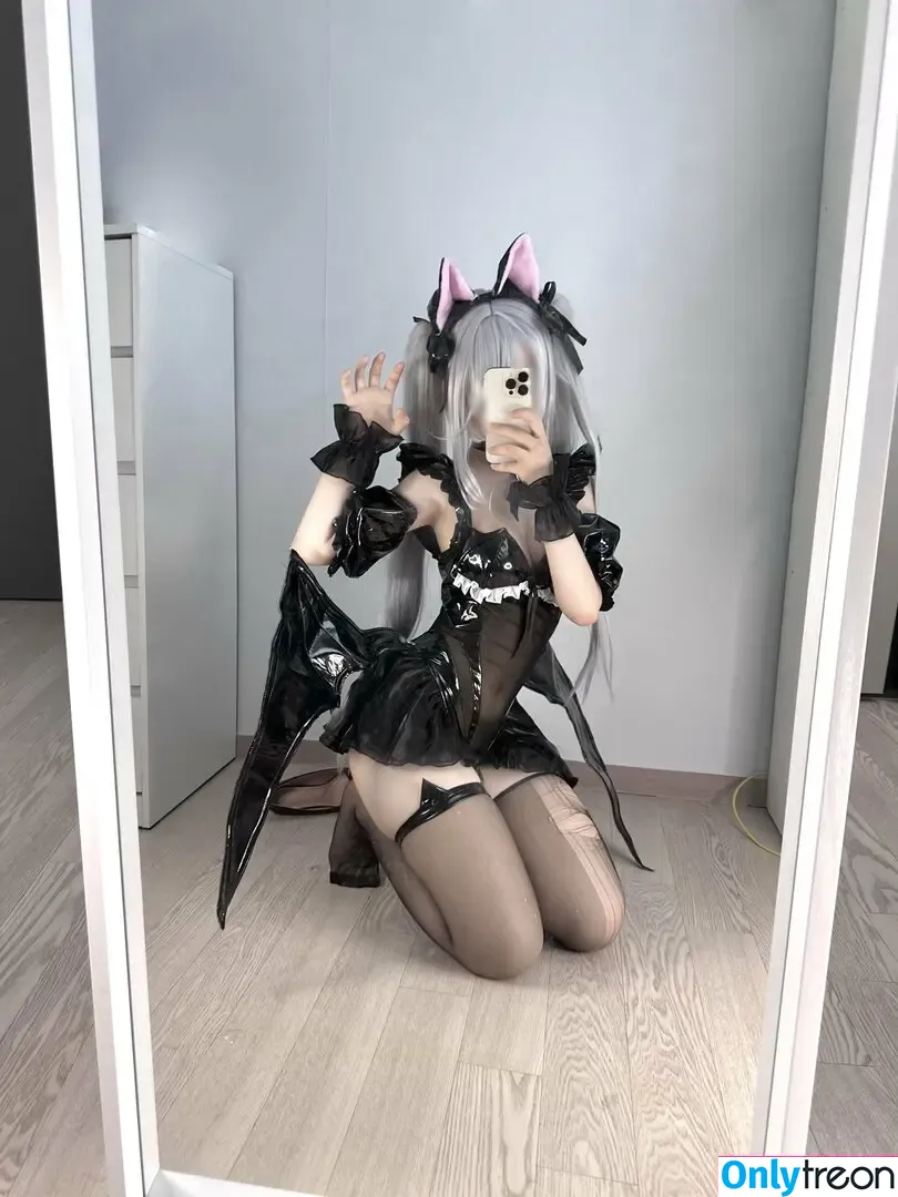 Cosuzza nude photo #0001 ( / 우짜)