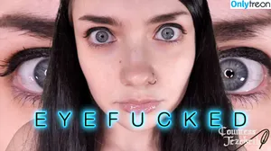  nude photo #0001