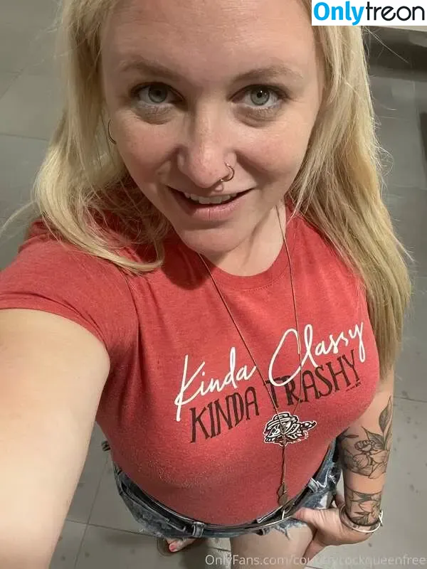 Country Cock Queen голая photo #0018 (bridget_bozeman69 / countrycockqueen)