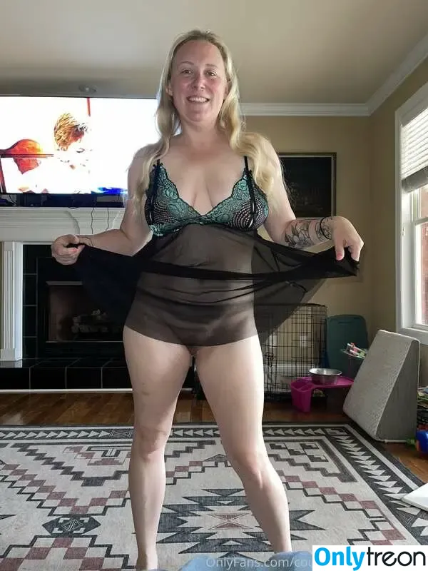 Country Cock Queen голая photo #0019 (bridget_bozeman69 / countrycockqueen)