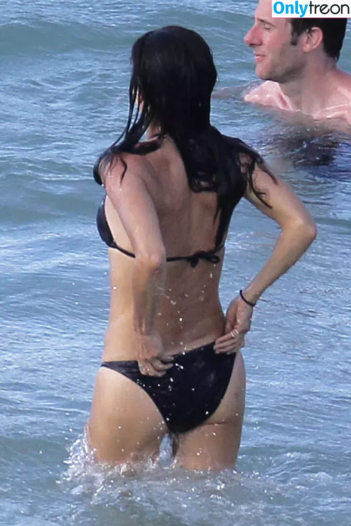 Courteney Cox nude photo #0039 (courteneycoxofficial / courtne81211028)