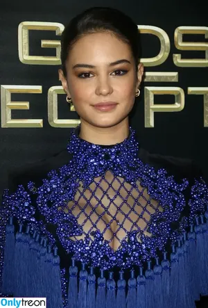 Courtney Eaton / courtneyeaton nude photo #0013