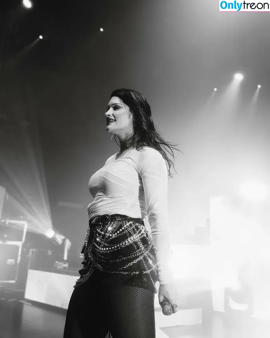 Courtney LaPlante голая photo #0389 (Spiritbox Singer / courtneylaplante)